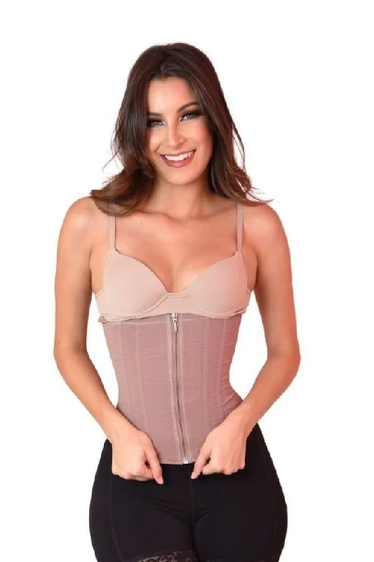 body-hugging shapewear briefsFAJA CINTURILLA 9 VARILLAS TALLE LARGO CON AJUSTE EN CIERRE