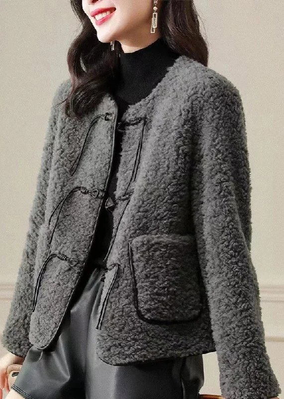 Women's Coats with Fur Trimmed PocketsFine Grey O Neck Tasseled Button Patchwork Wool Coats Winter