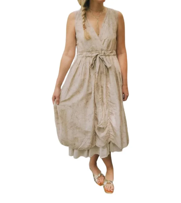 Women's Low-Neck DressesJulia Cotton Silk Dress In Sand