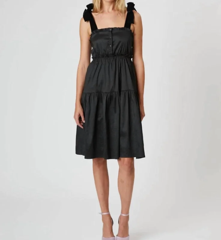 Women's Sweetheart-Back DressesVeronica Dress In Black